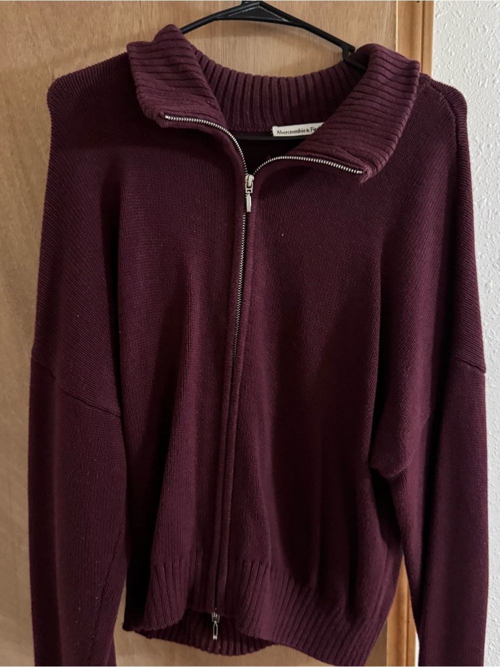 Abercrombie & Fitch Women's Zip Cardigan - Deep Burgundy
